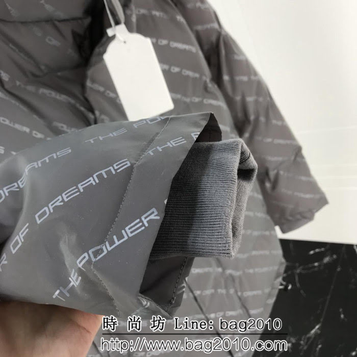 BALENCIAGA巴黎世家 18ss秋冬新款 灰色報紙滿Logo印花 大版棉服 情侶款 ydi1345